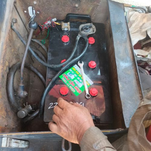 binh-ac-quy-210ah-dong-nai