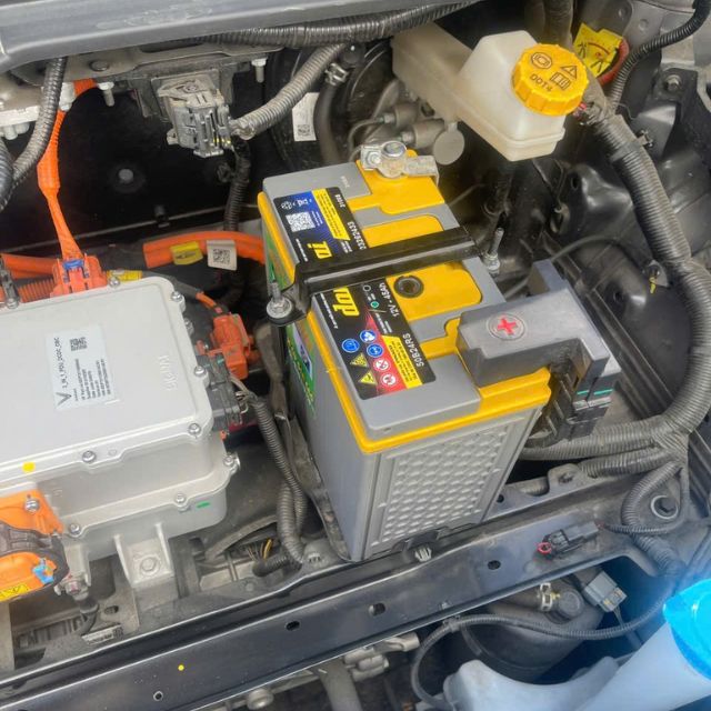 thay-binh-ac-quy-dong-nai-50b24rs-cho-xe-vinfast-vf5-chay-dich-vu