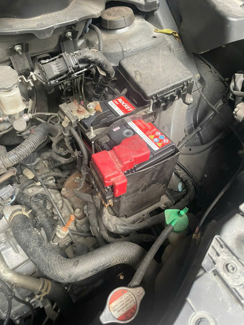 binh-ac-quy-rocket-xe-mitsubishi-xpander