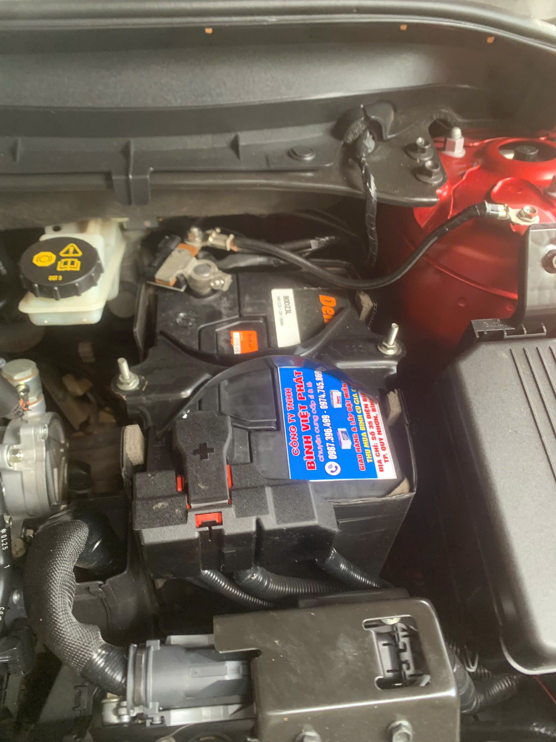 ac-quy-delkor-mf-80d26l-12v-65ah-xe-mazda3