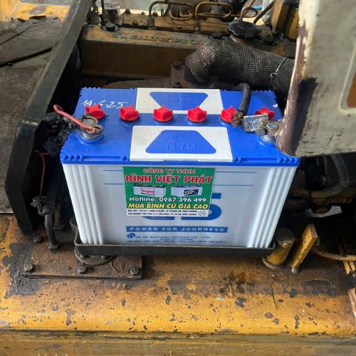 ac-quy-xe-nang-gs-n70-12v-70ah