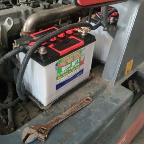 binh-ac-quy-dong-nai-ns70l-dung-cho-xe-nang