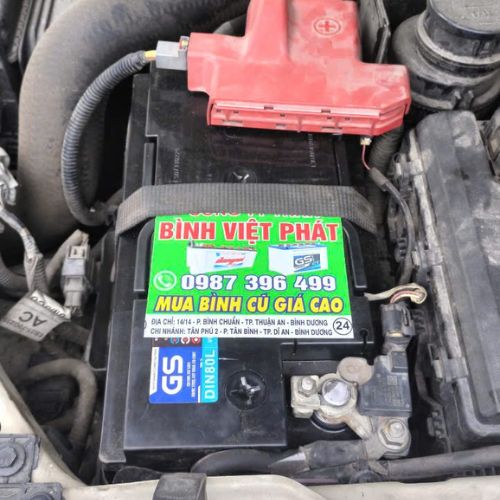 thay-binh-ac-quy-gs-din80-cho-xe-ford-ranger