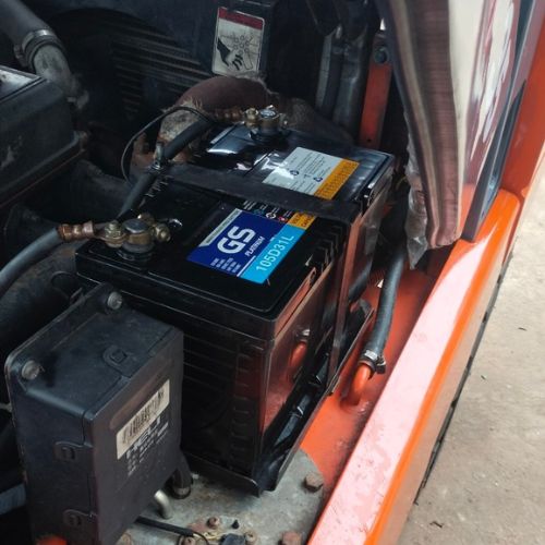 ac-quy-gs-105d31l-12v-90ah